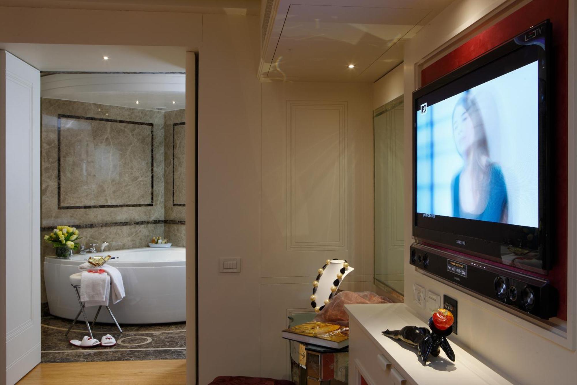 Canaletto Luxury Suites - San Marco Luxury Венеція Екстер'єр фото