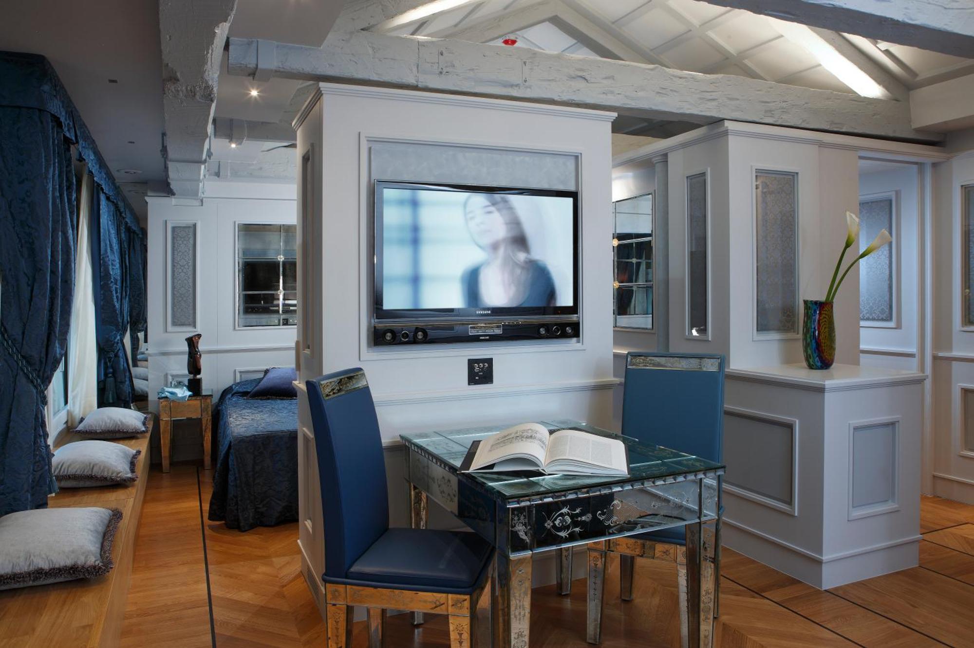 Canaletto Luxury Suites - San Marco Luxury Венеція Екстер'єр фото